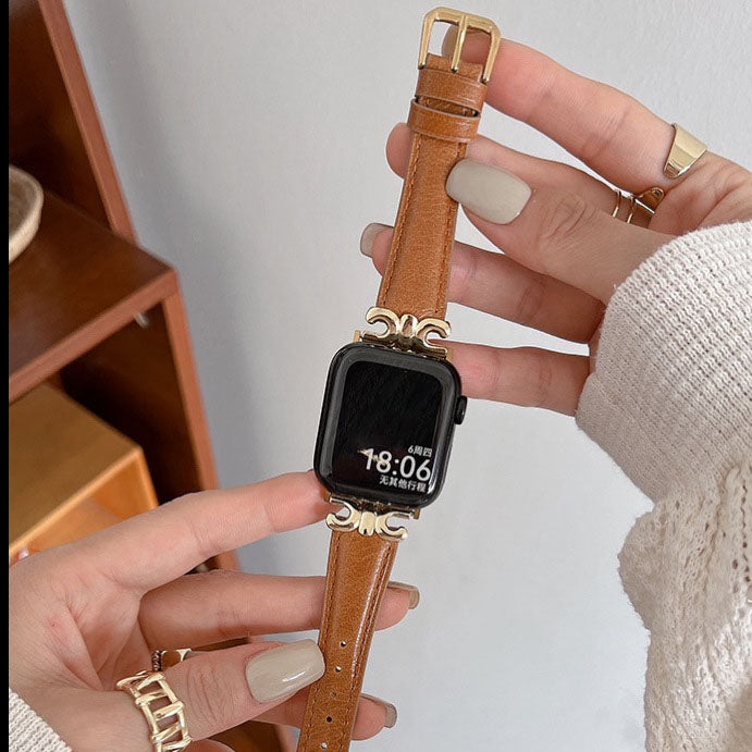 Vintage Denim Leather Strap: Bringing Unique Style to Your Apple Watch.